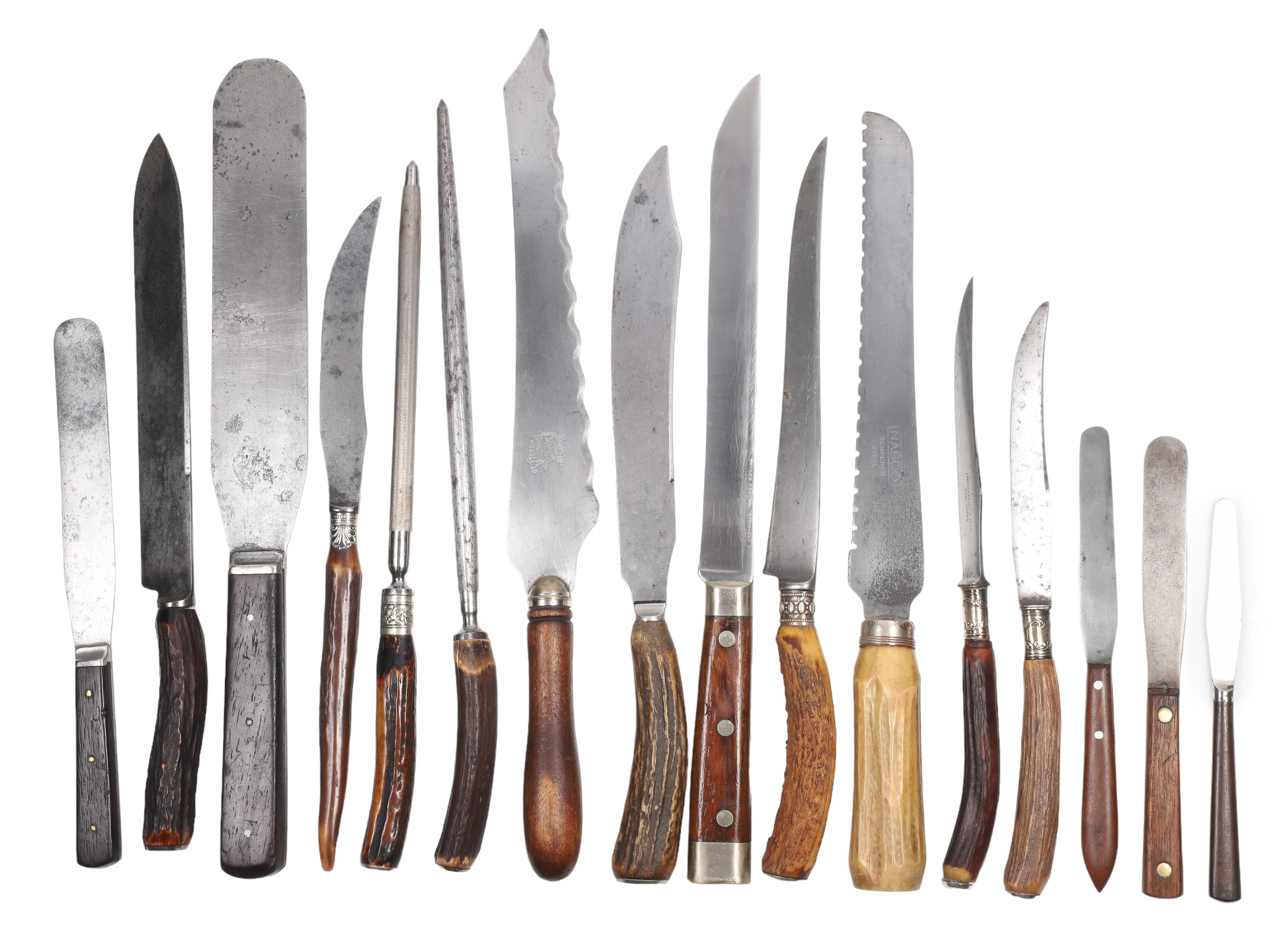 Lot of carving knives & spatulas,
