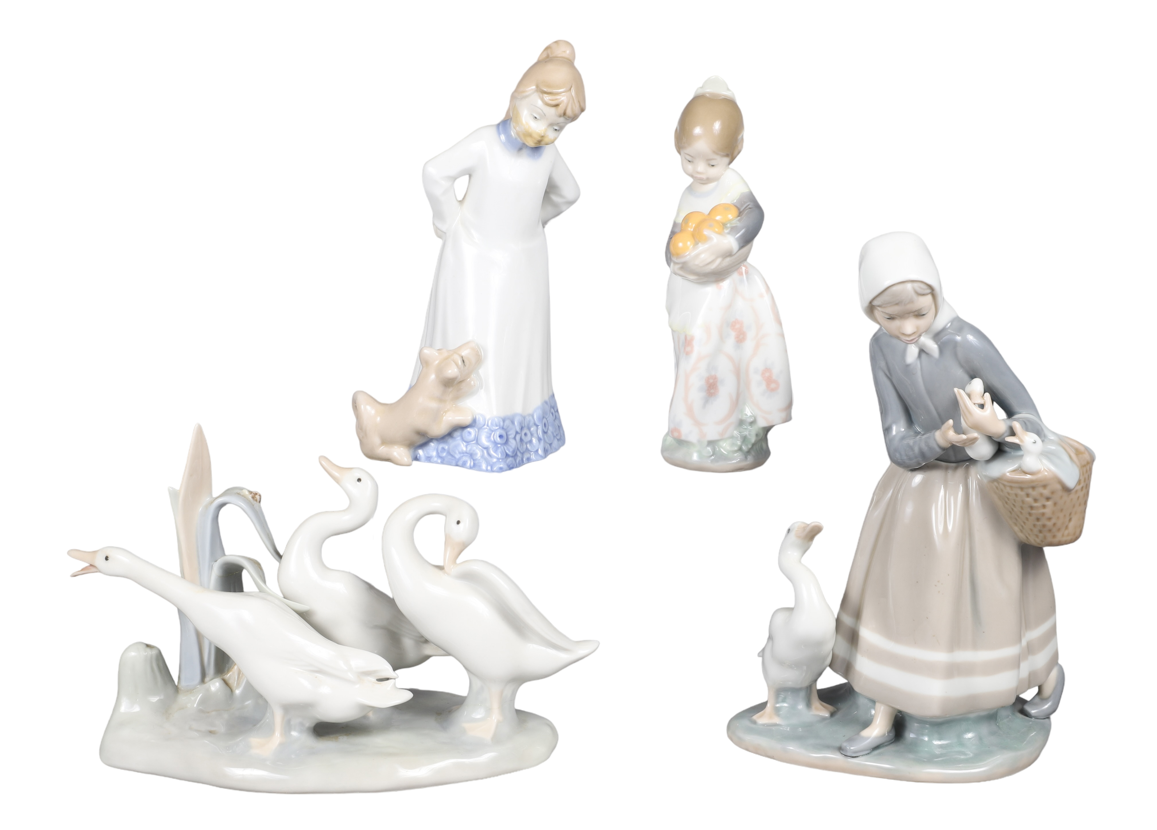  4 Lladro and style porcelain 2e1605