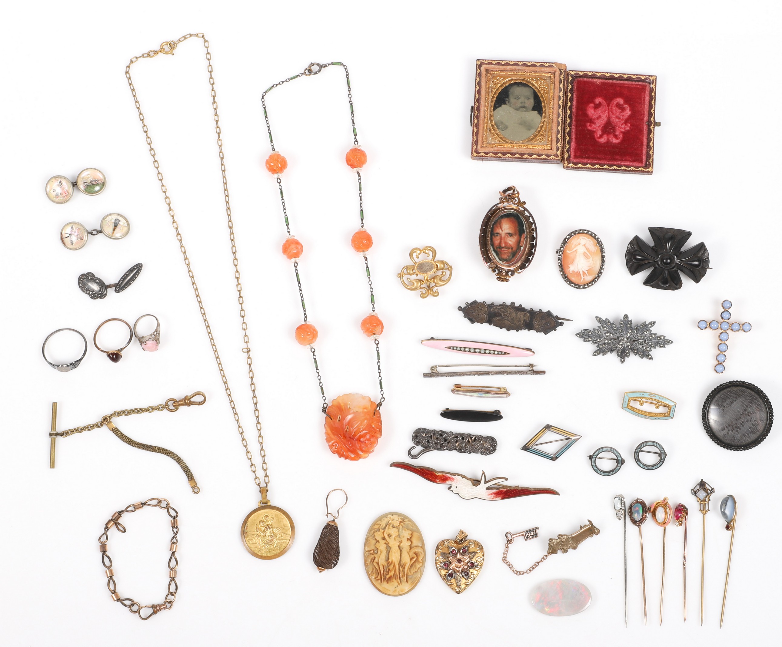 Victorian and style jewelry grouping 2e170d