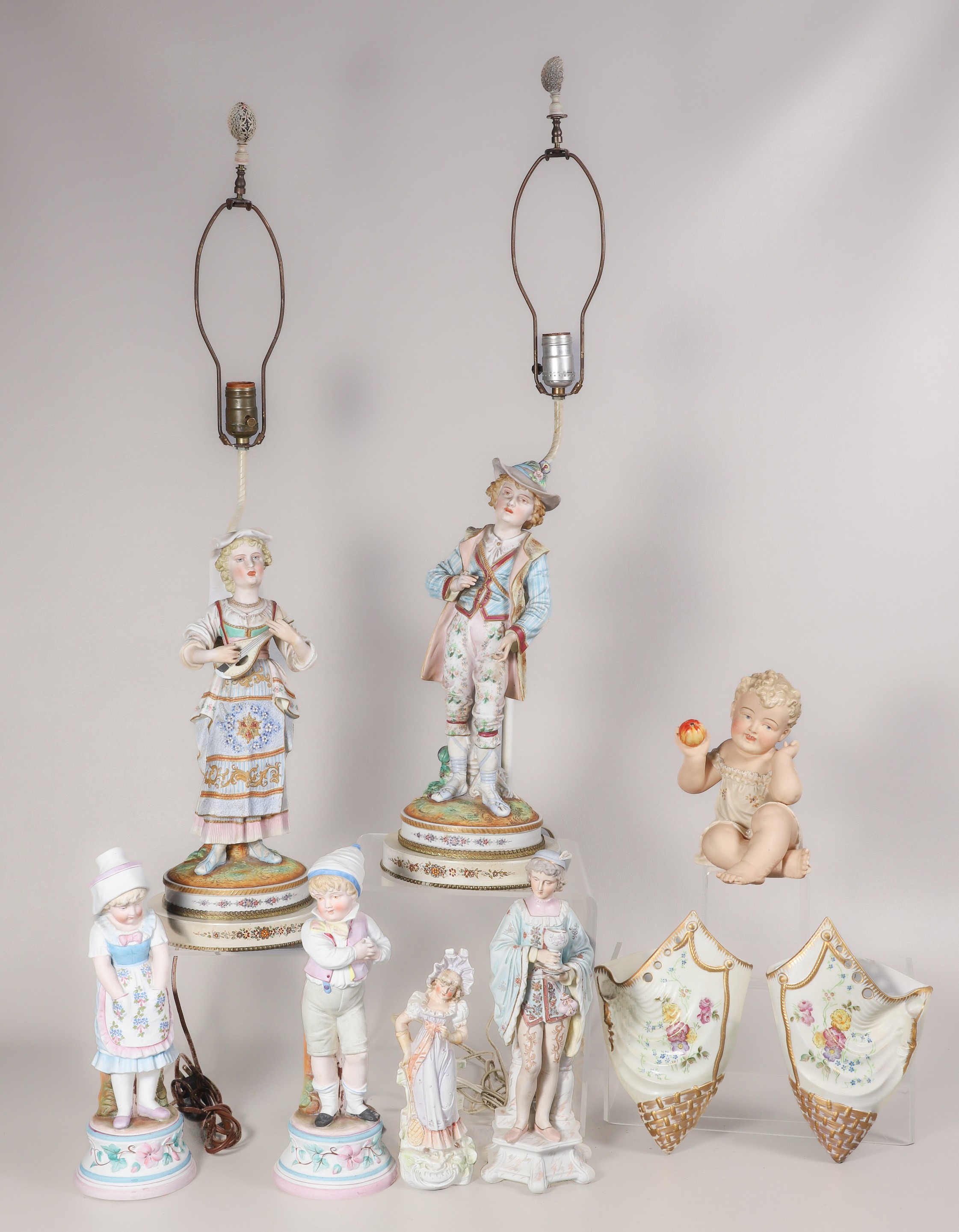  9 Bisque porcelain lamps figures  2e1732