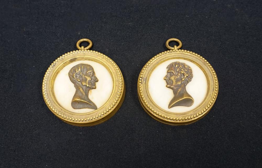 PAIR OF CLASSICAL STYLE BRONZE 2e5630