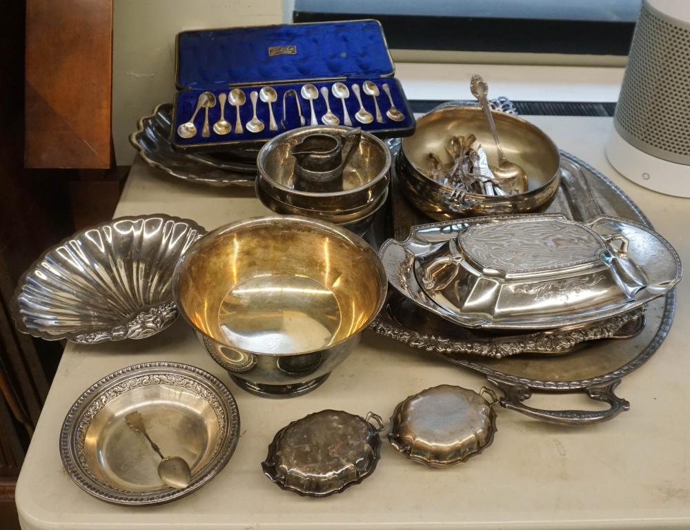COLLECTION OF ASSORTED SILVER PLATE 2e5ade