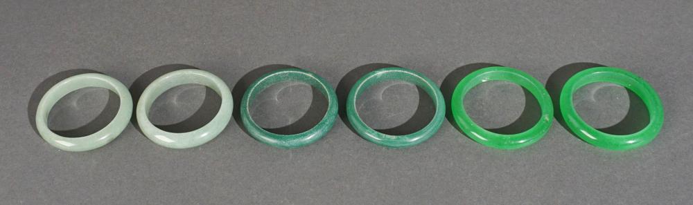 GROUP OF CHINESE GREEN HARDSTONE 2e7396