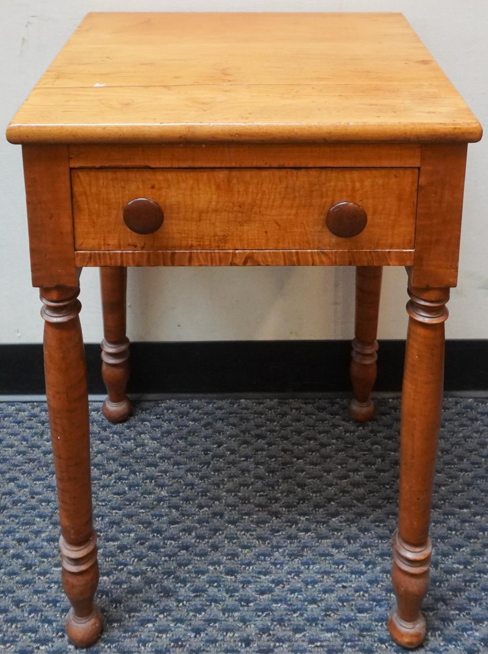 EARLY AMERICAN STYLE MAPLE WORK 2e753d