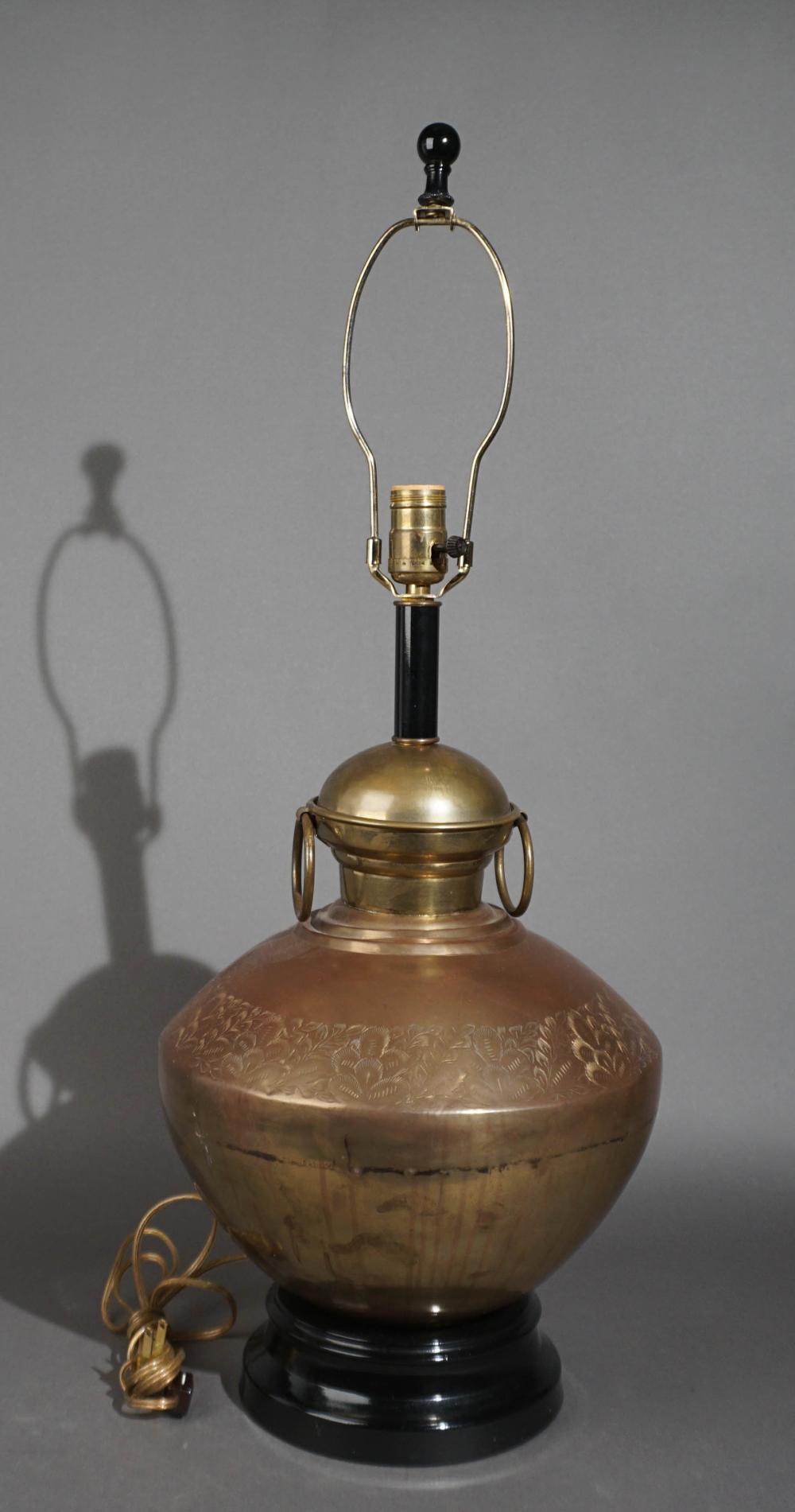 COPPER AND BRASS VESSEL MOUNTED 2e810a
