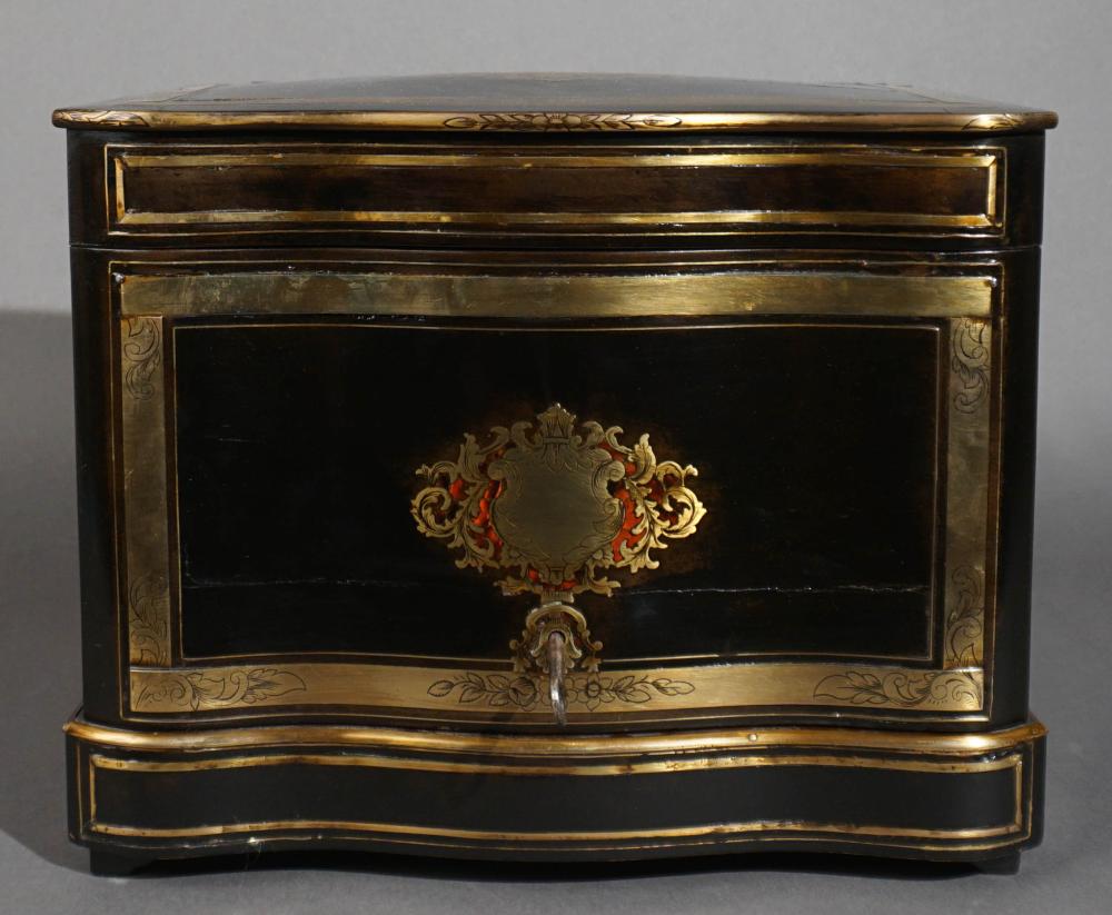 NAPOLEON III BOULLE AND BRASS INLAID 2e8132