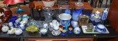 LARGE GROUP OF POTTERY GLASSWARE 2e9d19