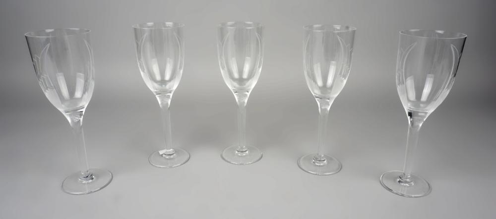 FIVE LALIQUE WINE GLASSES WITH 2ec16b