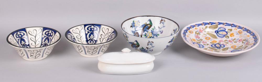 GROUP OF PORCELAIN AND POTTERYGROUP 2ec221