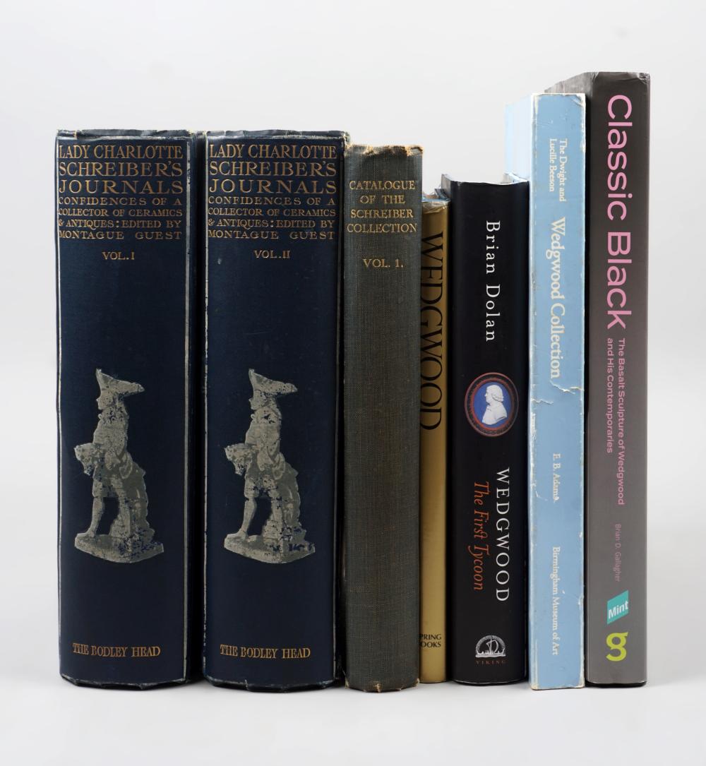 GROUP OF WEDGWOOD REFERENCE BOOKSGROUP 2ec2b6