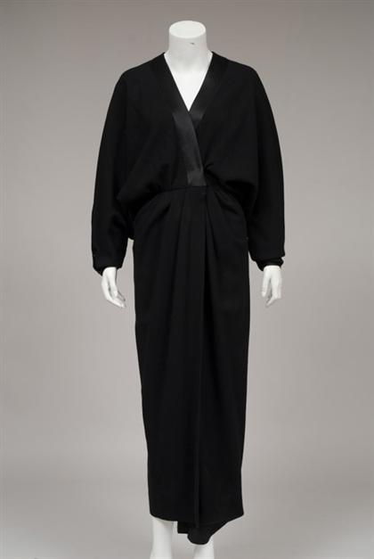 Galanos black wool crepe kimono 4ad50
