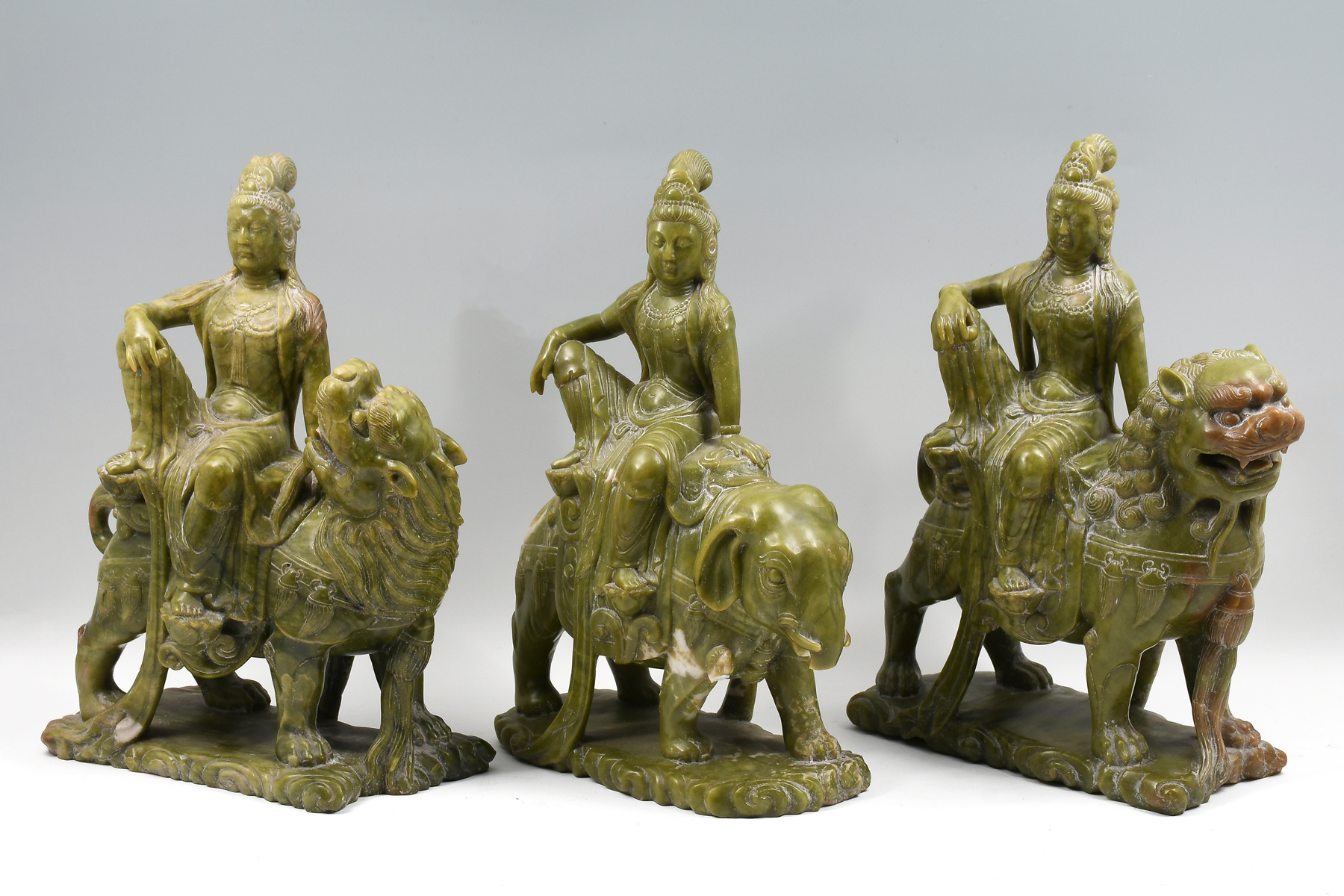 3 CHINESE SOAPSTONE CARVINGS OF 2ecf75