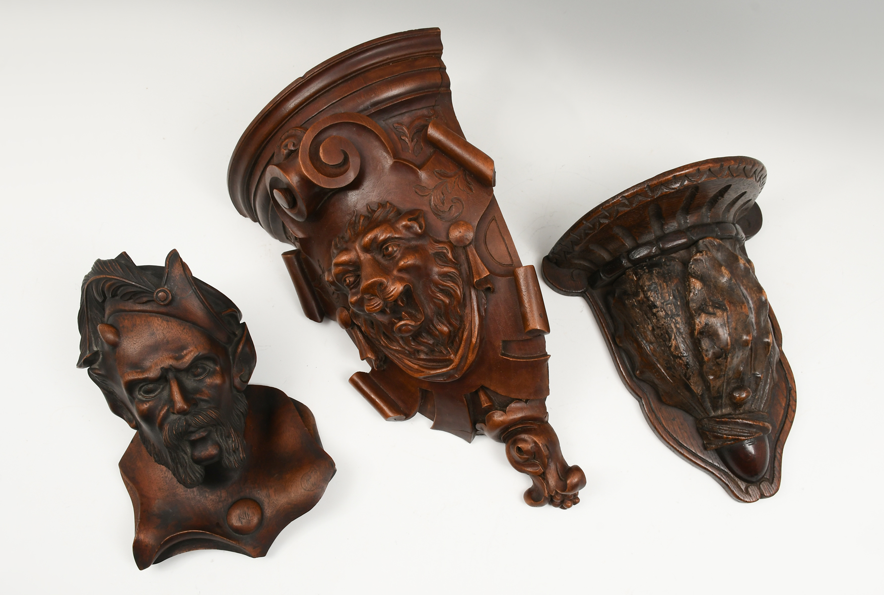 3 PC CARVED 2 WALL SHELVES DEVIL S 2ecf7c