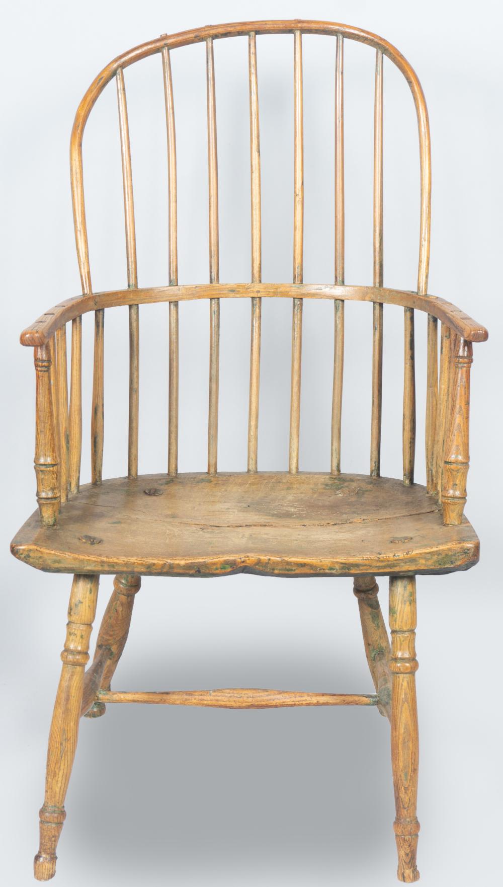ASH WINDSOR CONTINUOUS ARMCHAIR  2ebef1