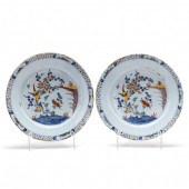 A PAIR OF ENGLISH DELFT   2ef410