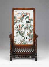 Chinese famille rose table screen and