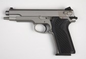 SMITH AND WESSON MODEL 1006 PISTOLSMITH