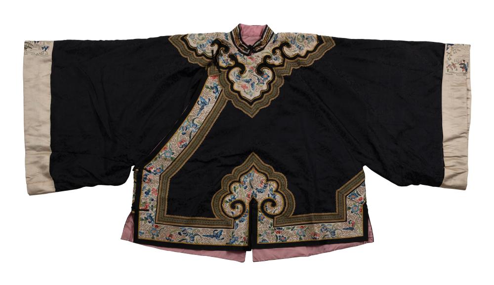 CHINESE SILK EMBROIDERED JACKET 2f1ef8