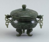 CHINESE CARVED GREEN JADE   2f1f9c