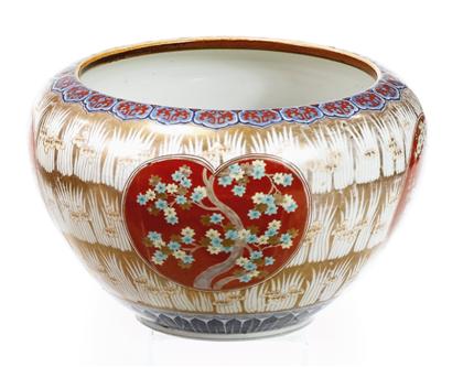 Large Japanese enameled porcelain 4b32f