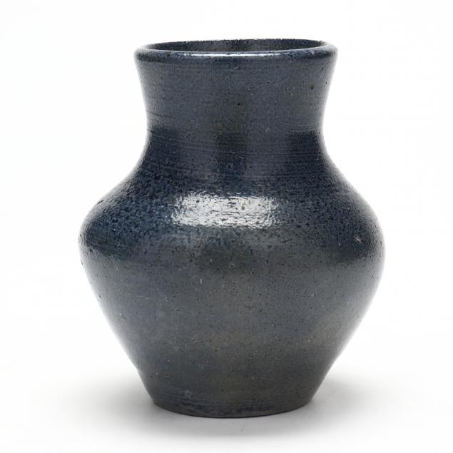 ATTRIBUTED TO CECIL AUMAN POTTERY 2f052b