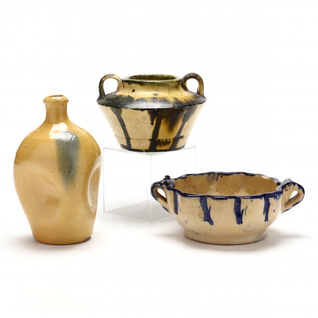 ATTRIBUTED TO CECIL AUMAN POTTERY 2f052c
