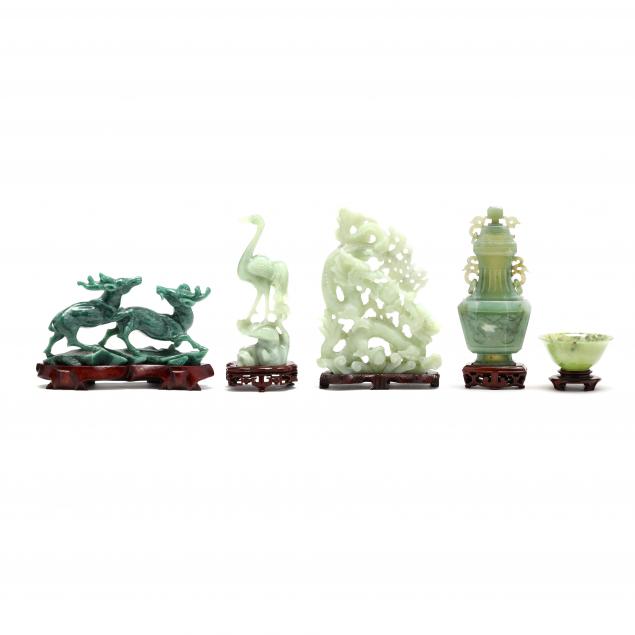 A COLLECTION OF CHINESE CARVED 2f05f8