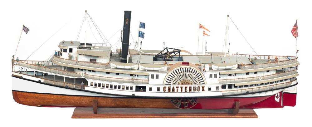 HIGHLY DETAILED MODEL OF THE SIDEWHEELER 2f29e8