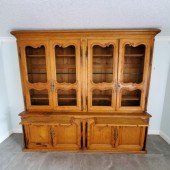 FRENCH PROVINCIAL PINE BREAKFRONT  2f8701