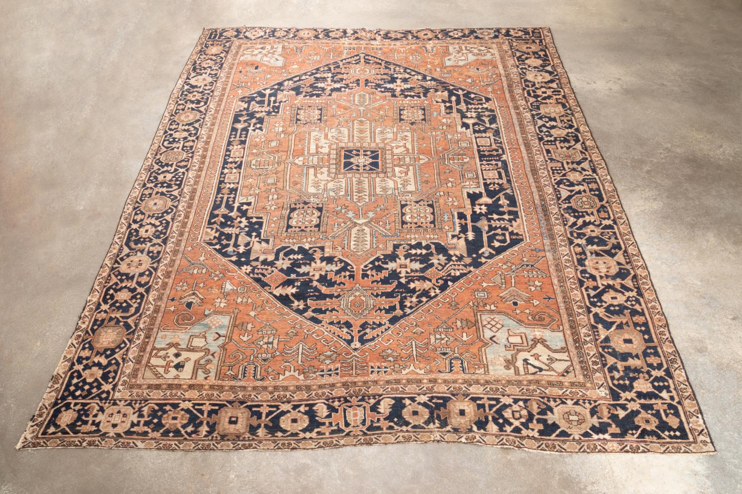 ANTIQUE HAND KNOTTED WOOL PERSIAN 2f9aea