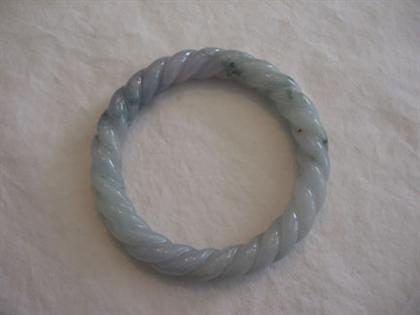 Carved jade bangle bracelet  4c471