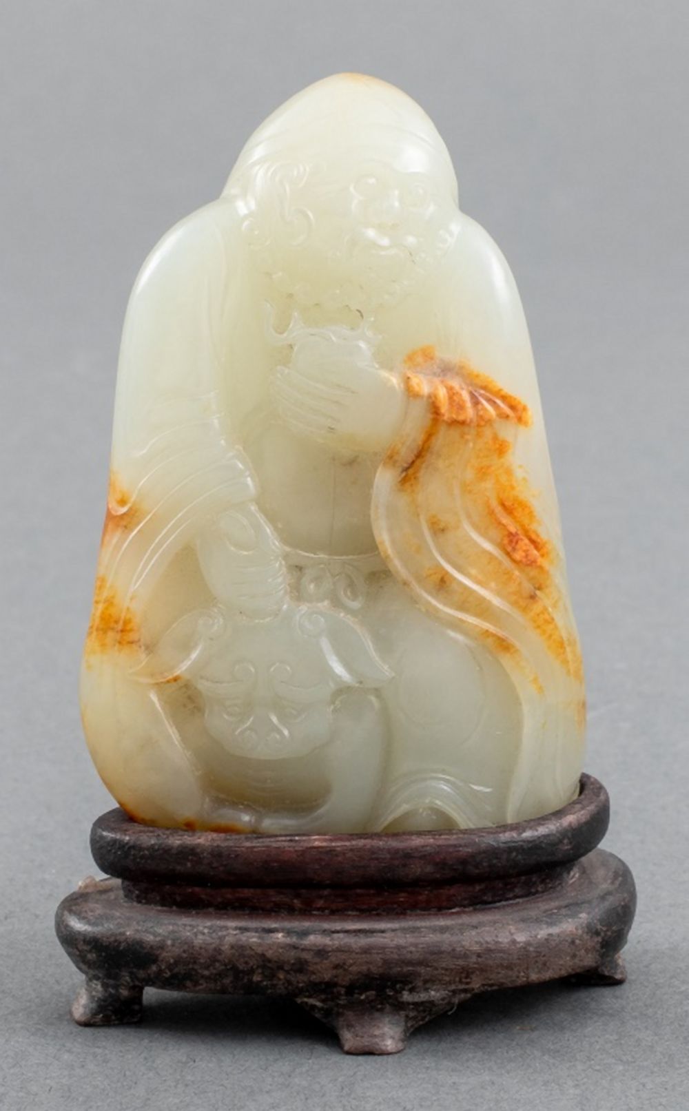 CHINESE JADE CARVING OF MAN MYTHICAL 2fb2e5
