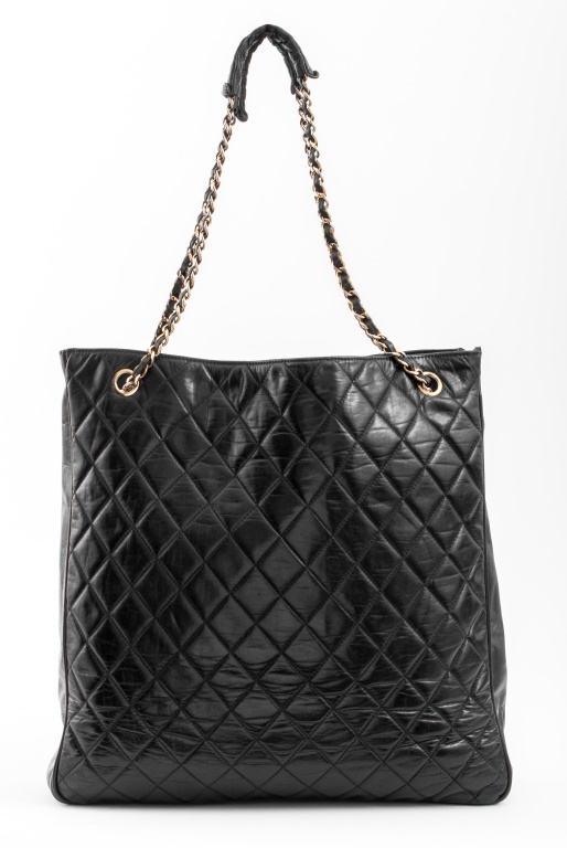 VINTAGE CHANEL QUILTED BLACK LEATHER 2fb486