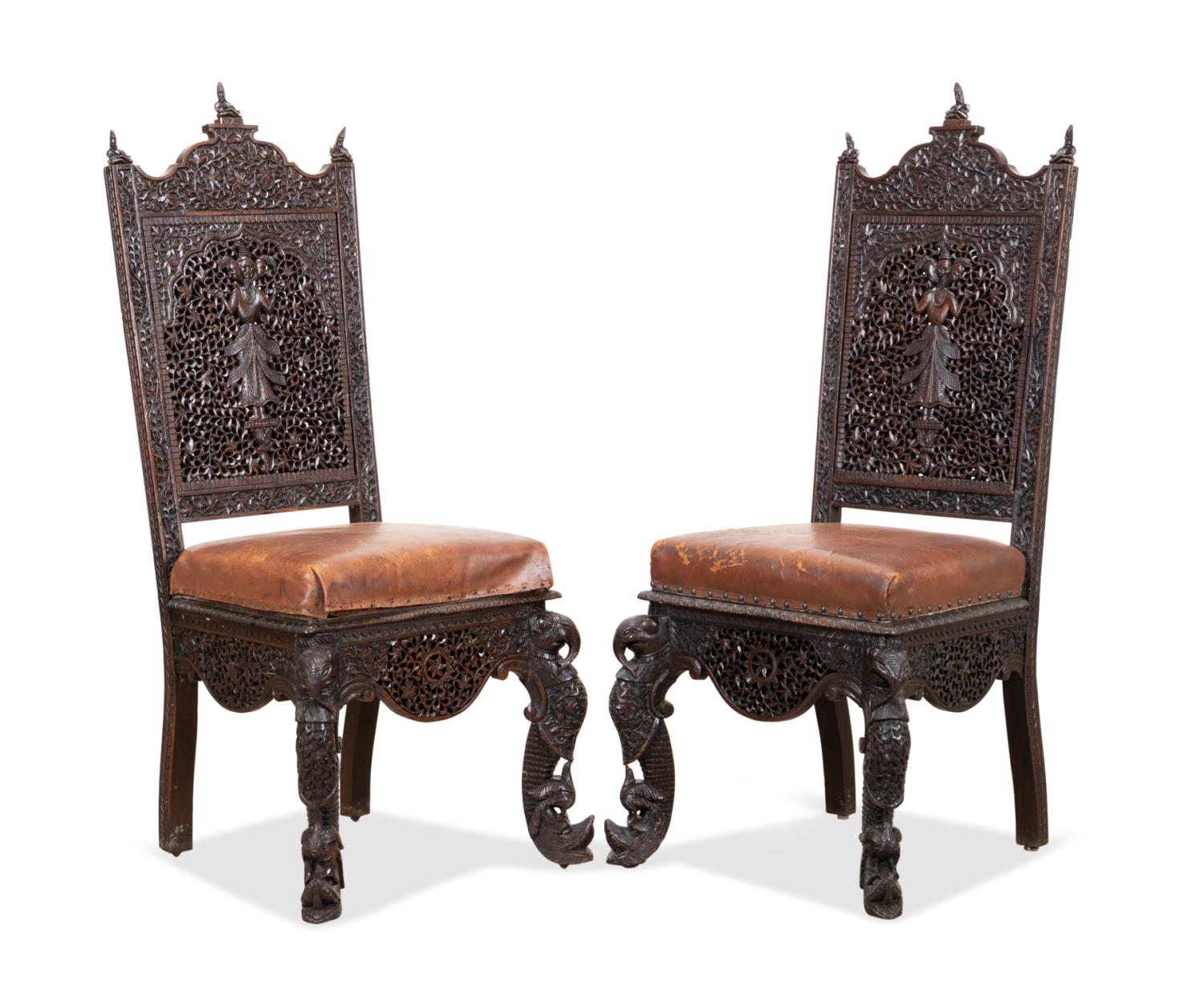 PAIR ANGLO INDIAN STYLE CARVED 2f9c47