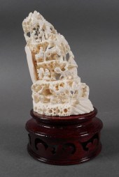 VINTAGE CARVED CHINESE IVORY SCULPTUREAuthentic