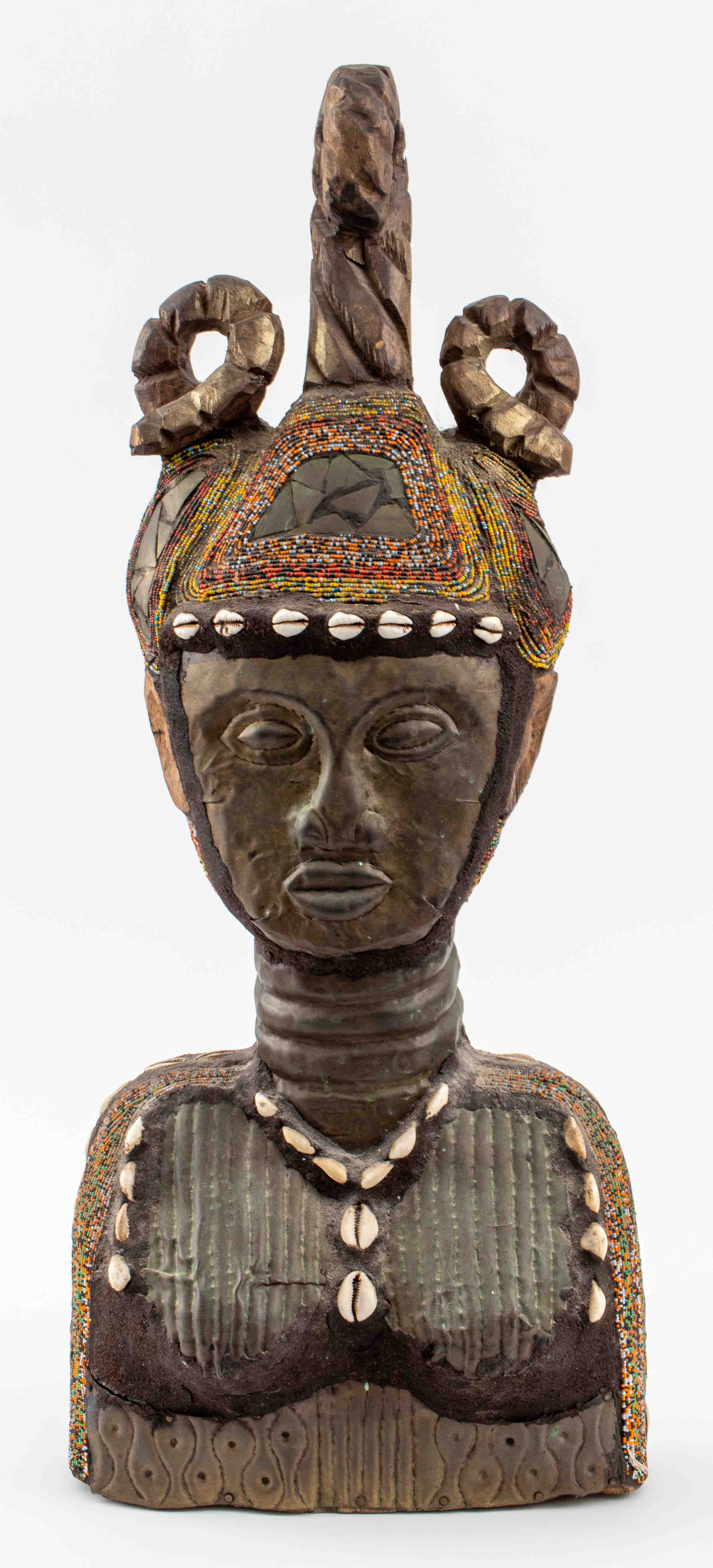 AFRICAN BAMUN CARVED WOOD BUST 2fcd69
