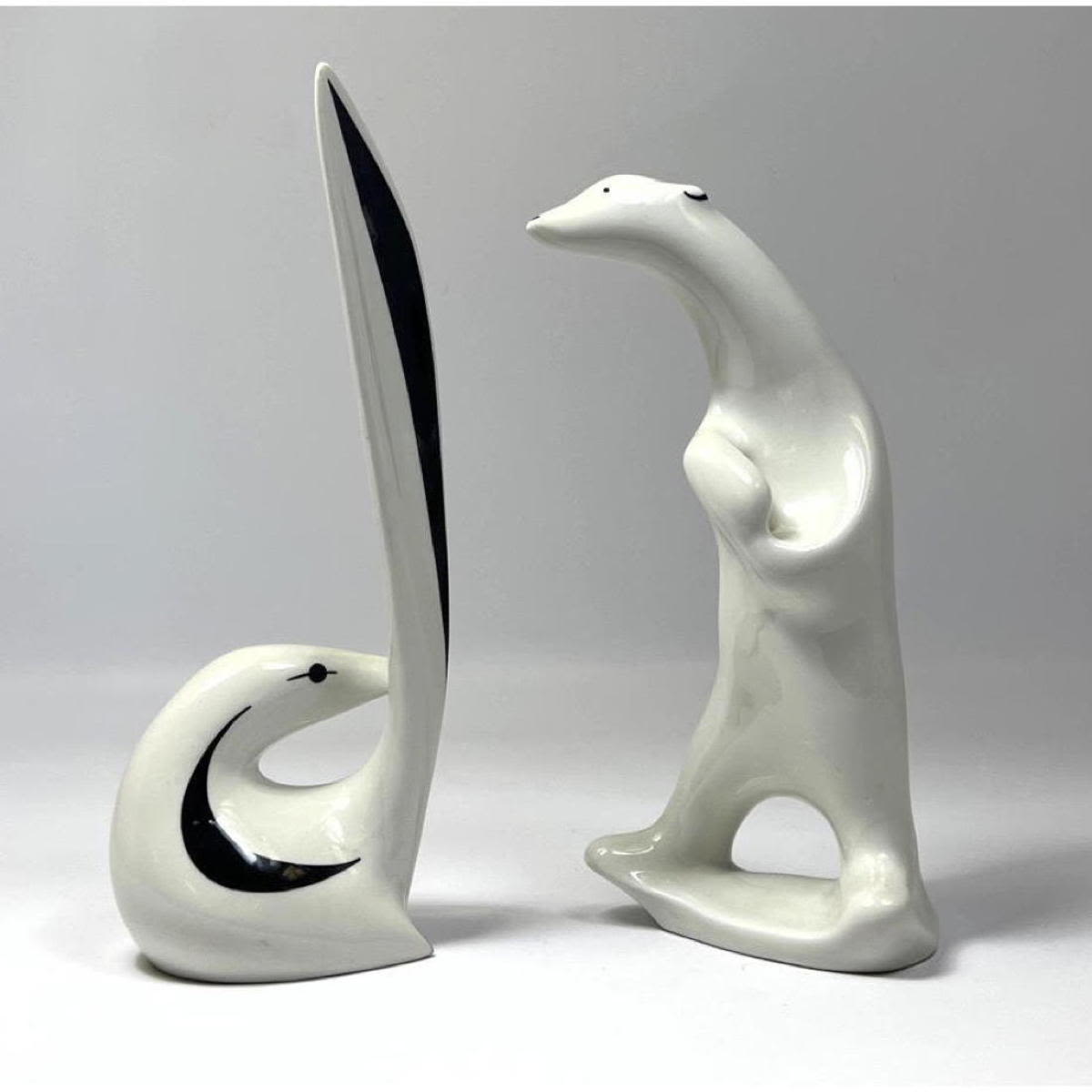 2pc Polish Porcelain Figural Sculptures  2fce74
