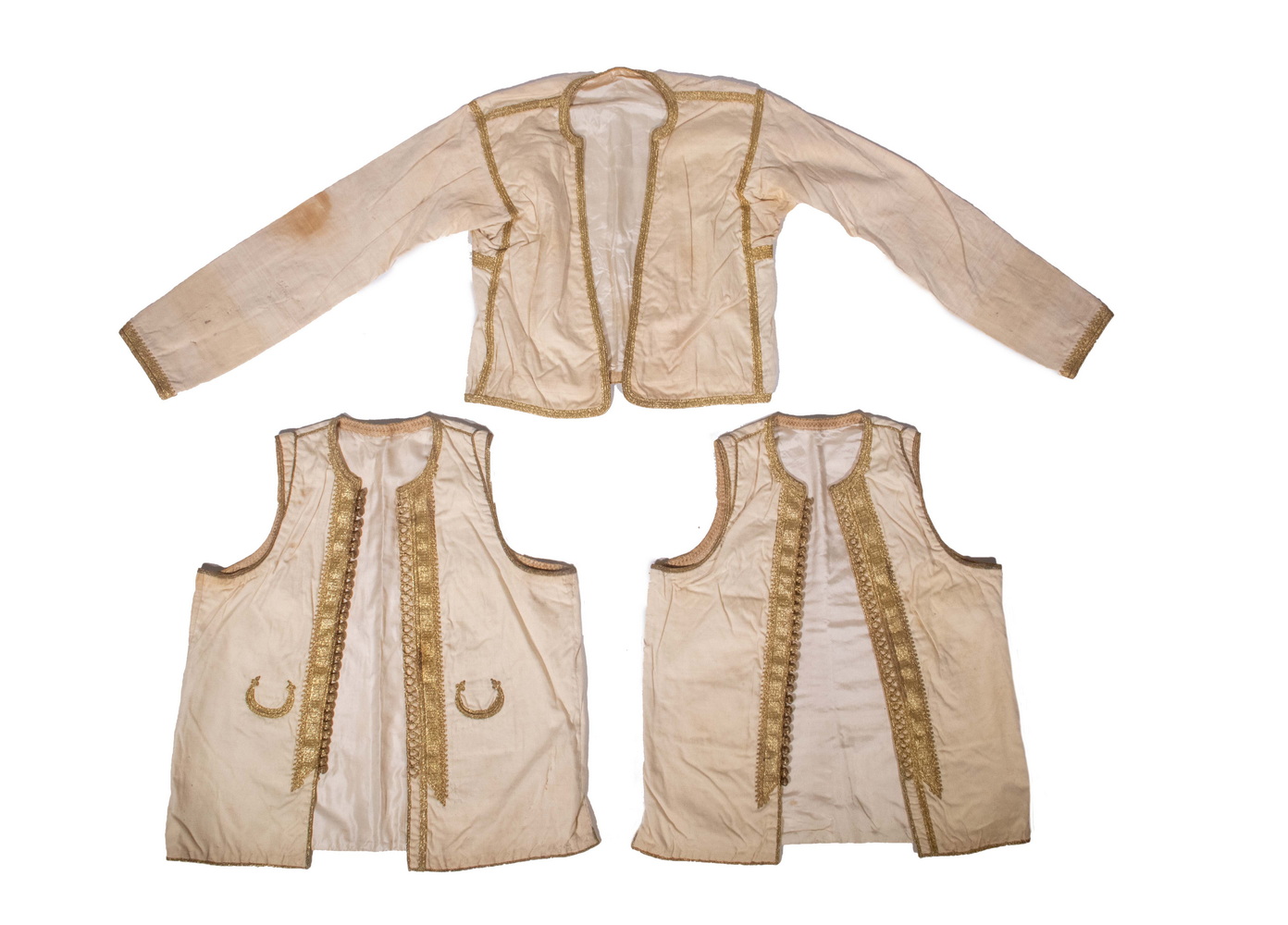 SILK JACKET AND VESTS WITH GOLD