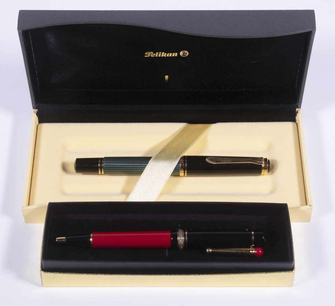  2 FINELY CRAFTED EUROPEAN PENS 3020d9