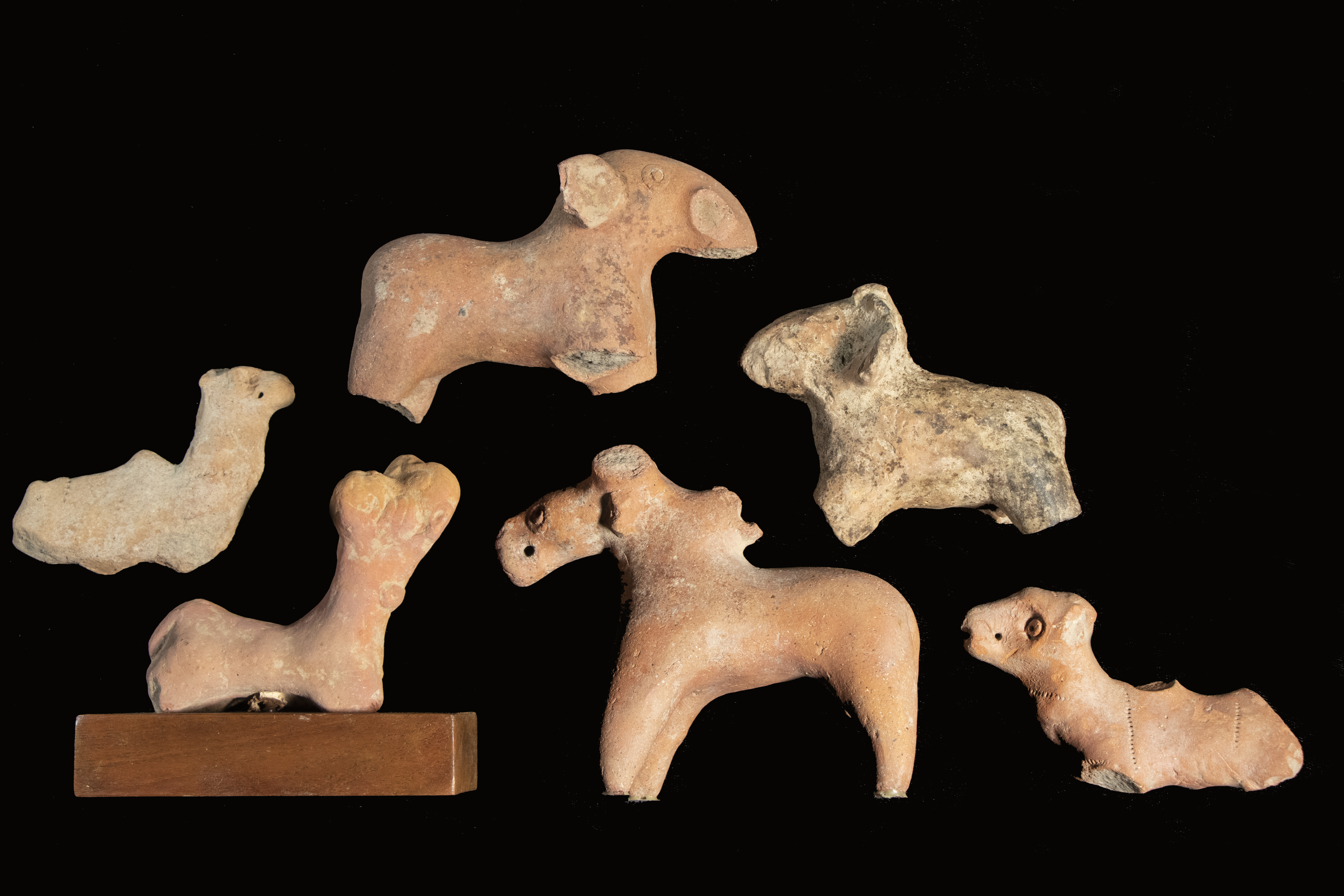  6 INDUS VALLEY POTTERY MODELS 302668