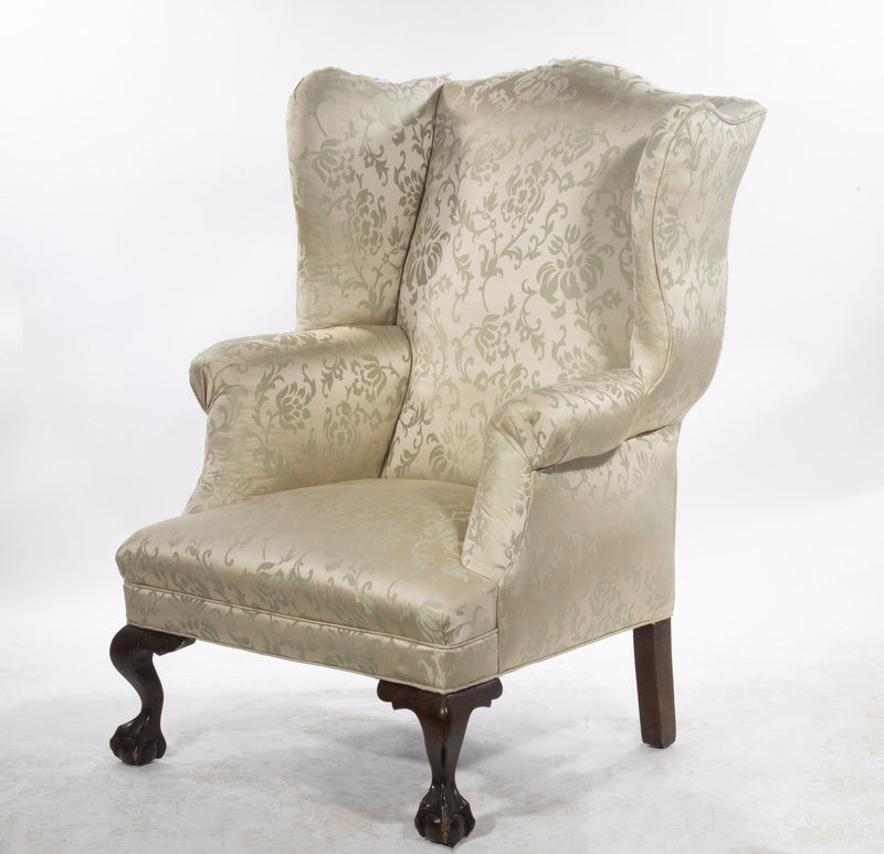 MAHOGANY CHIPPENDALE WING CHAIR 3026bf
