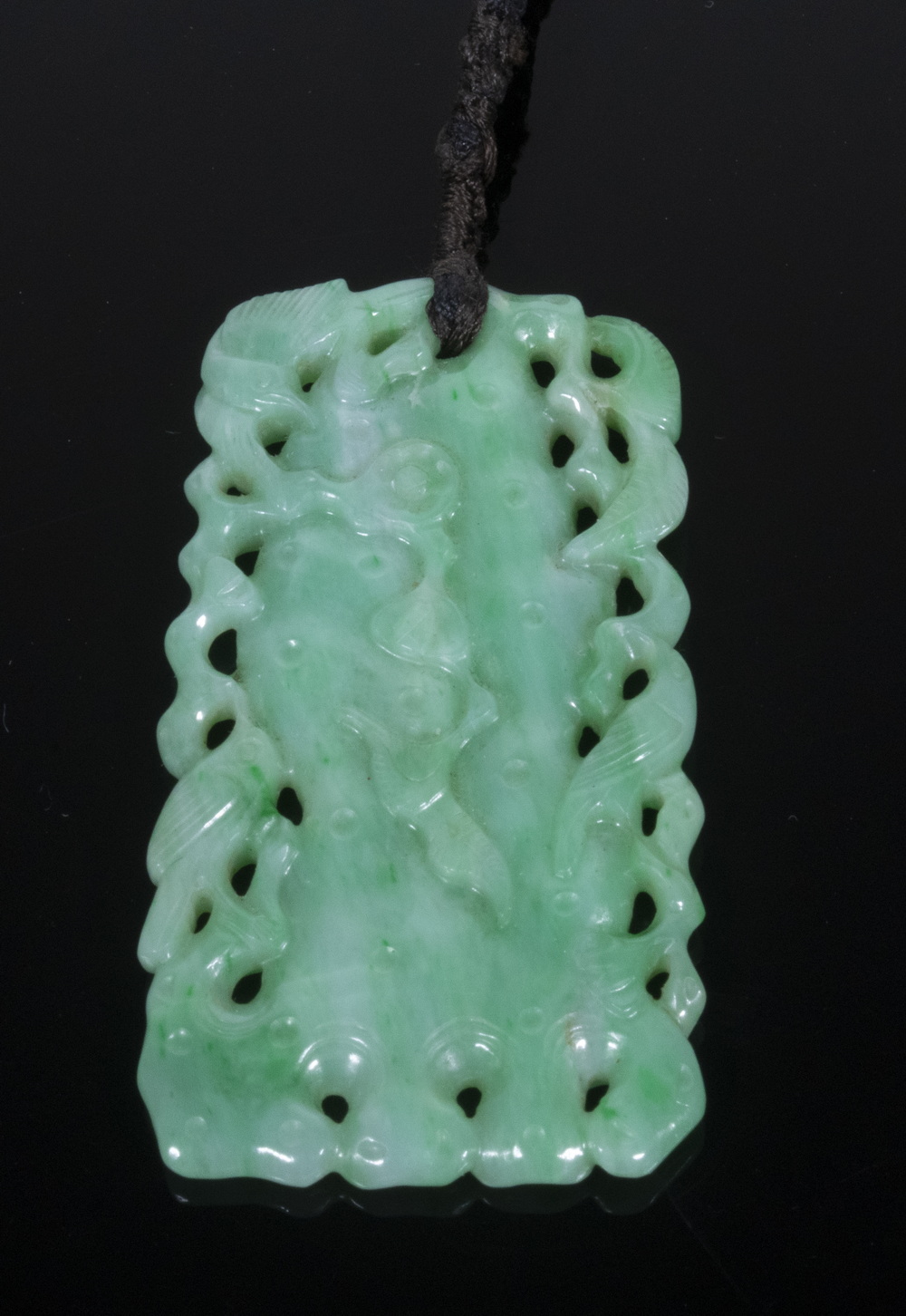 CHINESE JADE PENDANT Late 19th 302afd