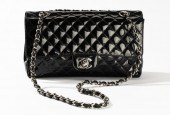 CHANEL QUILTED BLACK PATENT LEATHER 304ed6