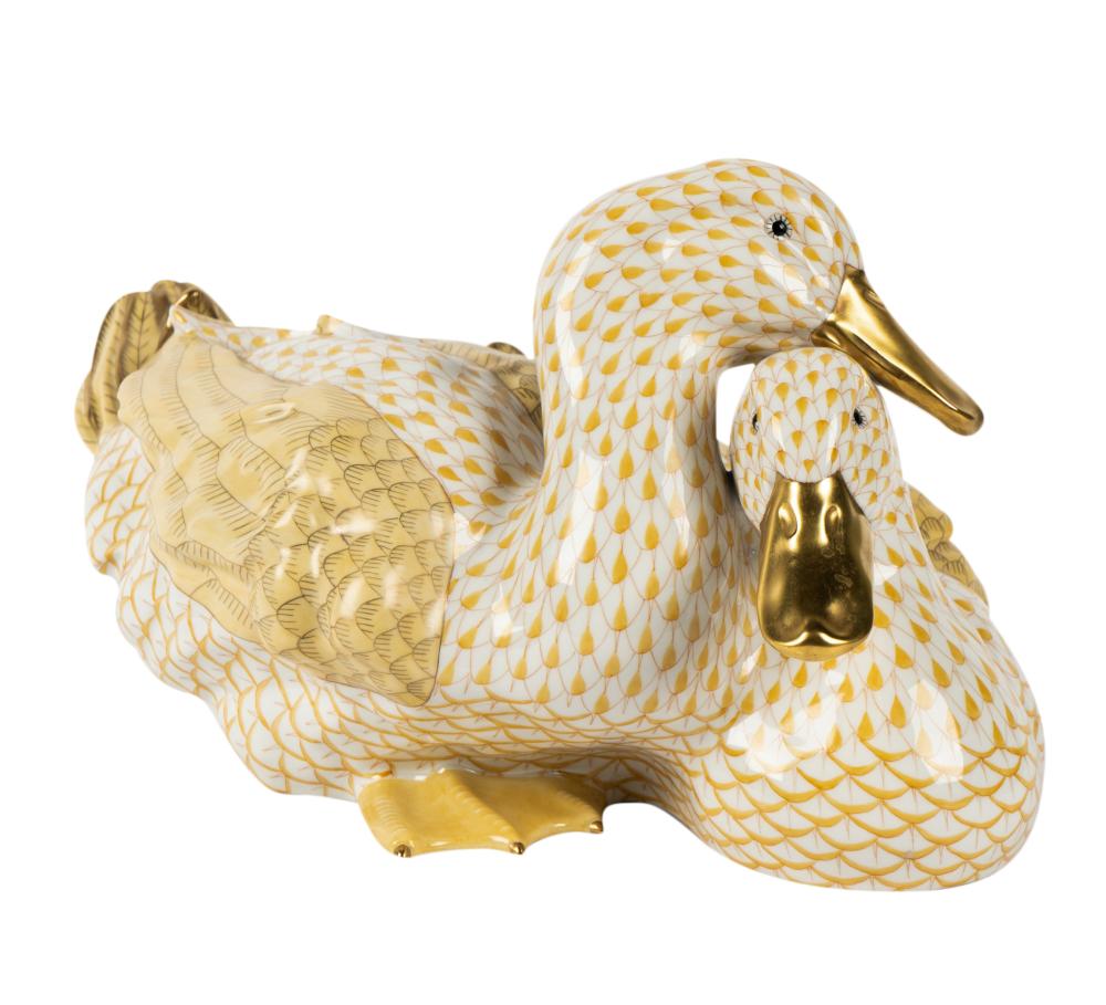 HEREND YELLOW FISHNET PORCELAIN 304f56