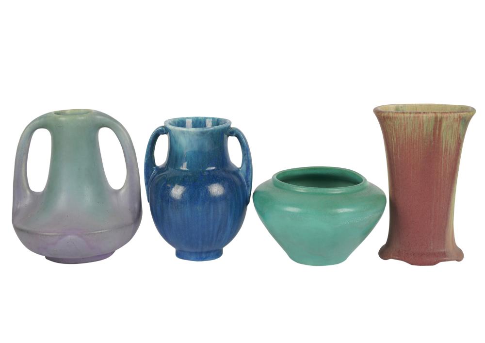 GROUP OF AMERICAN ART POTTERY VESSELSGroup 30550c