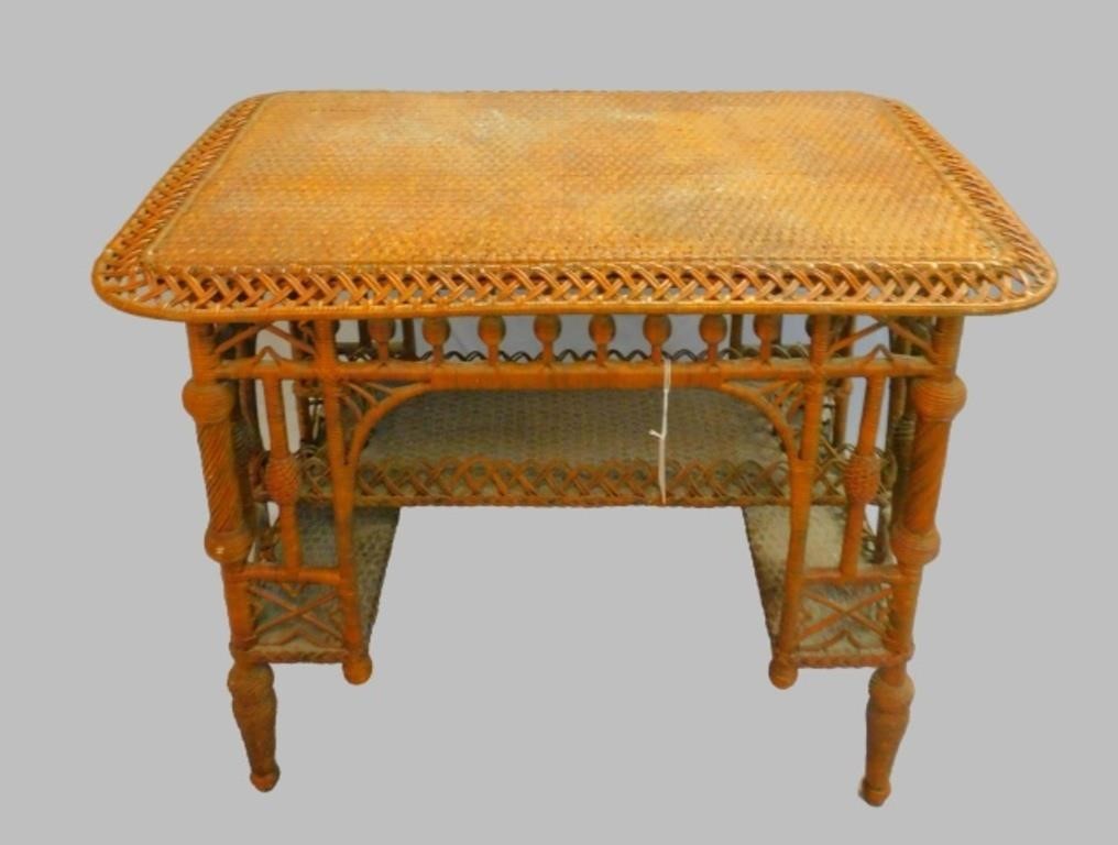 VICTORIAN WICKER TABLE CA 1890  303818