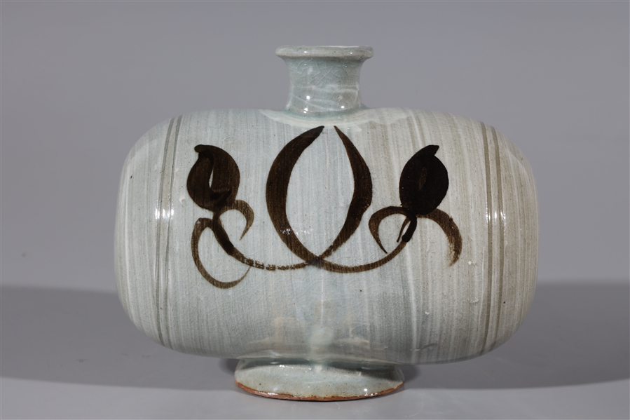 Korean ceramic glazed wine vessel 303a83