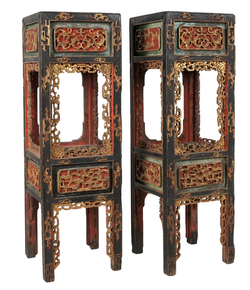 PAIR OF CHINESE POLYCHROME AND 303b83