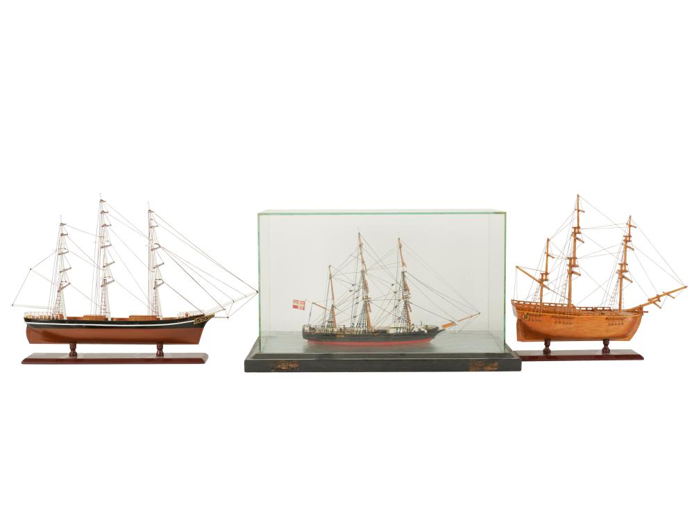 GROUP OF THREE ASSORTED MODEL SAILING 304476