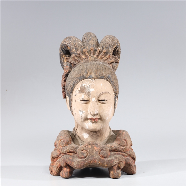 Carved wood Chinese figural bust  3044e4
